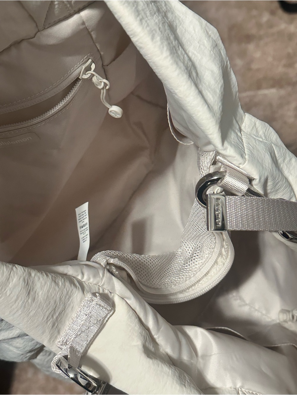 Lululemon Gym Bag - Picture 4 of 5